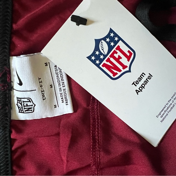 Nike Washington Commanders shorts size M - Picture 2 of 4